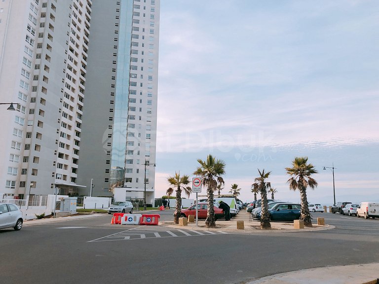 Beautiful Apartment with Unobstructed View