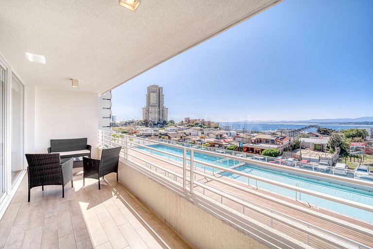 Spacious and comfortable apartment in Costas de Montemar.