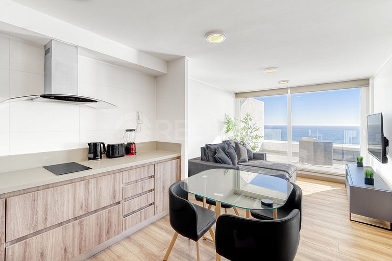 Exclusive apartment facing the sea in Cochoa.