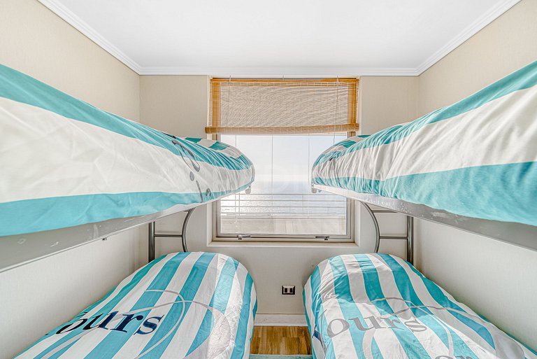Family Apartment with Ocean View, Concón