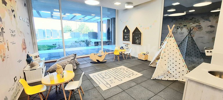 Amplio Depto Familiar con Vista al Mar.