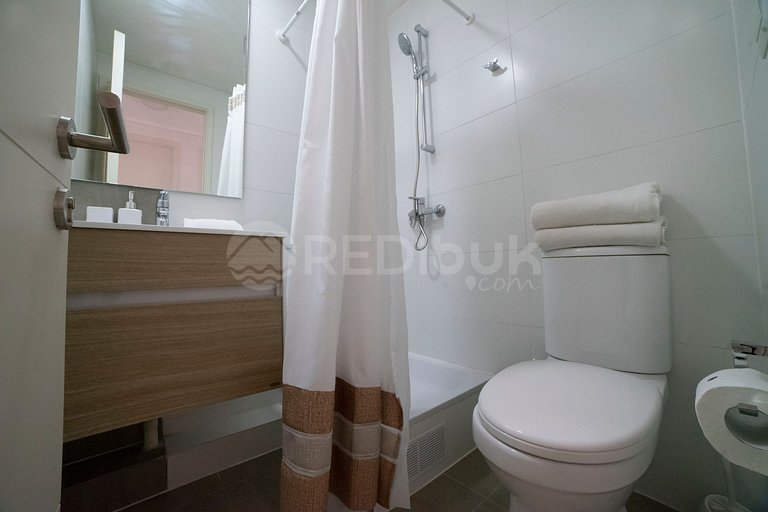 Spacious Apartment in Costa de Montemar.
