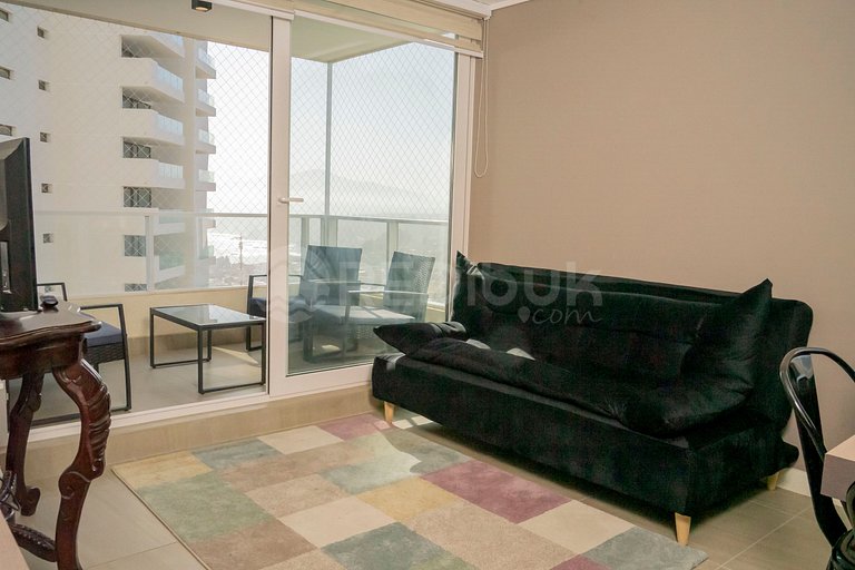 Spacious Apartment in Costa de Montemar.