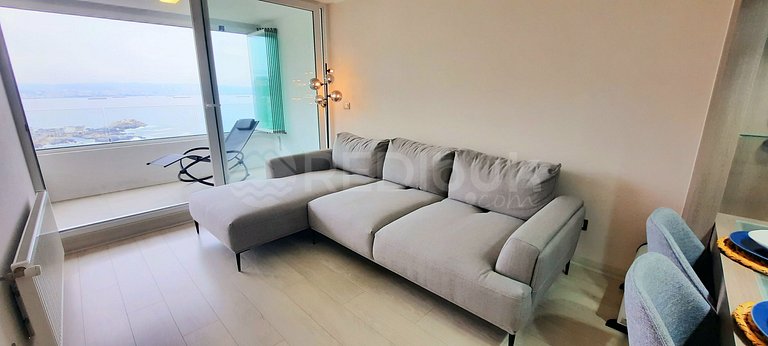 Cozy and Beautiful Apartment with Ocean View