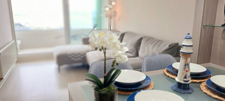 Cozy and Beautiful Apartment with Ocean View
