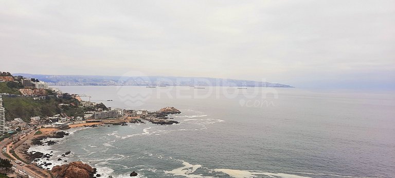 Cozy and Beautiful Apartment with Ocean View