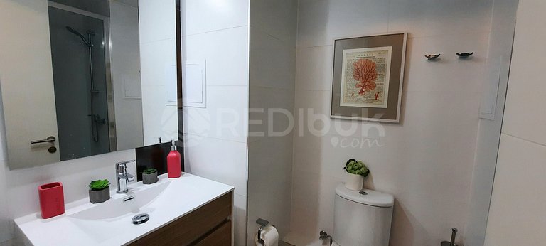 Beautiful and Modern Apartment Located in Costa de Montemar