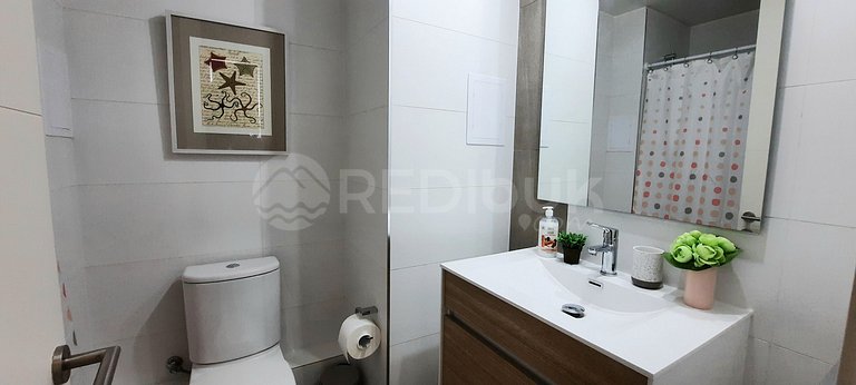 Beautiful and Modern Apartment Located in Costa de Montemar