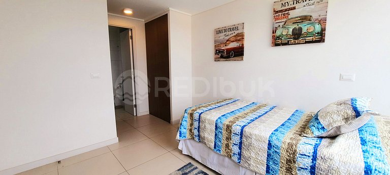Cozy Apartment with Open View in Concón