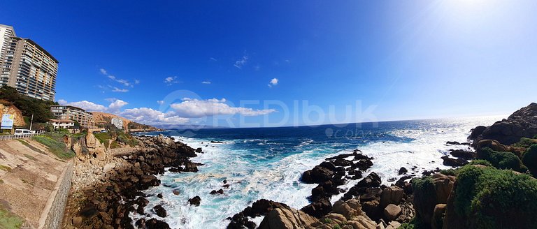 Beautiful apartment with ocean views in Concón.
