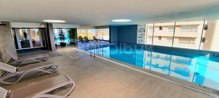 Studio apartment with a beautiful view.