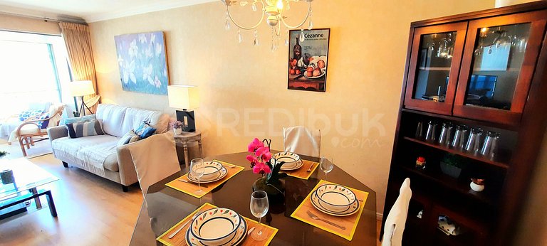 First Line Apartment with Sea View
