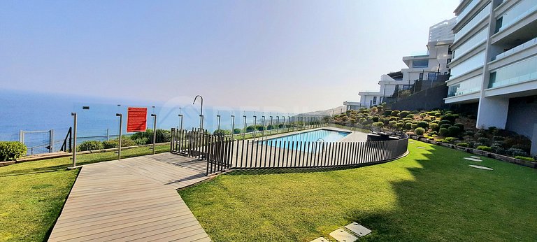 Moderno Departamento con Vista Despejada al Mar