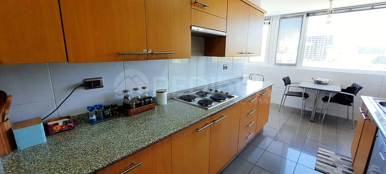 Spacious Apartment with Ocean View in Reñaca