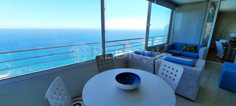 Spacious Apartment with Ocean View in Reñaca