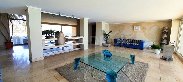 Spacious Apartment with Ocean View in Reñaca
