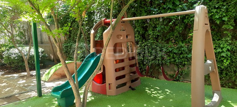 Spacious apartment in the exclusive sector of Vitacura.