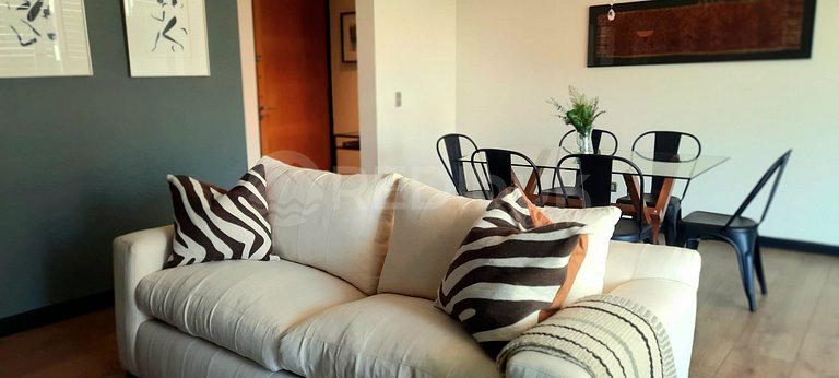 Spacious apartment in the exclusive sector of Vitacura.