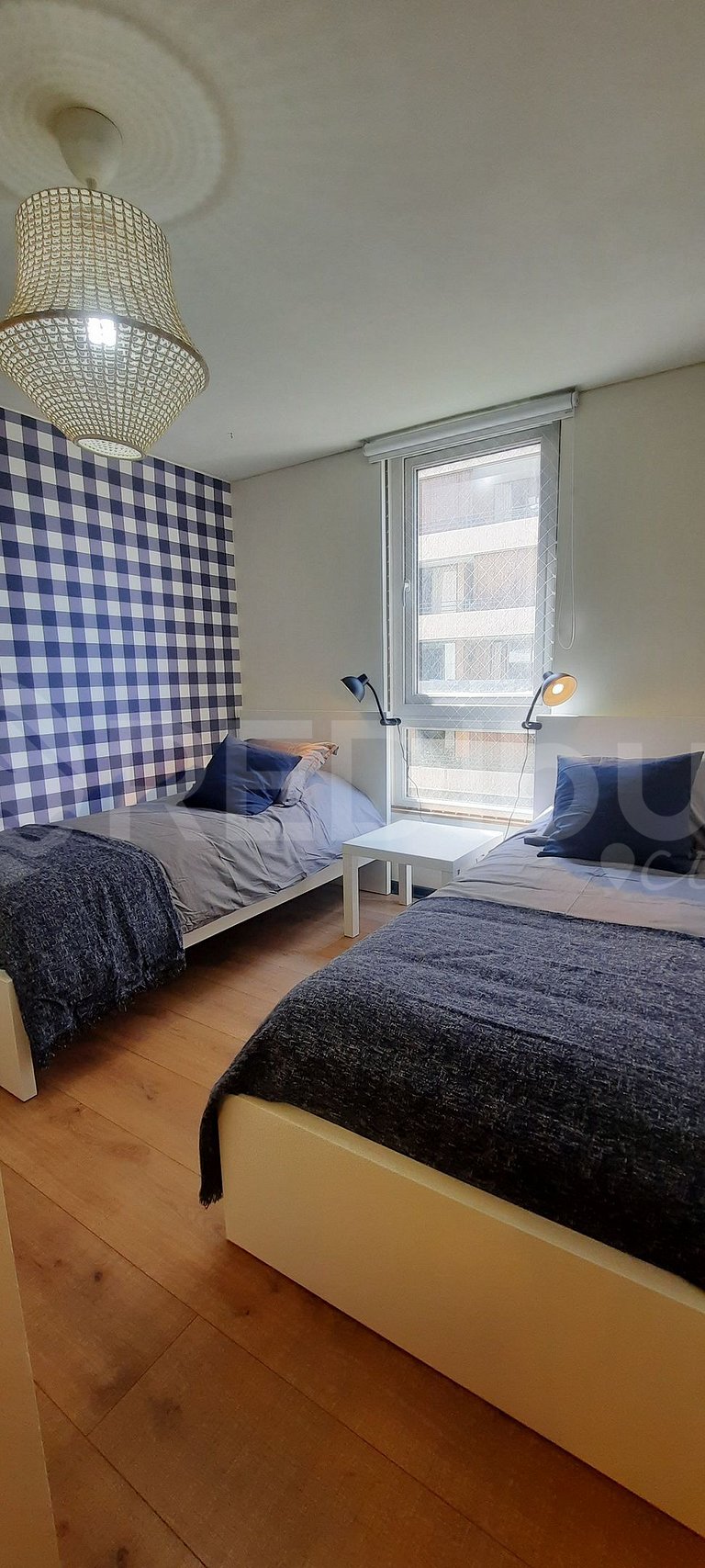 Spacious apartment in the exclusive sector of Vitacura.