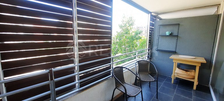 Spacious apartment in the exclusive sector of Vitacura.