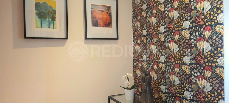 Spacious apartment in the exclusive sector of Vitacura.