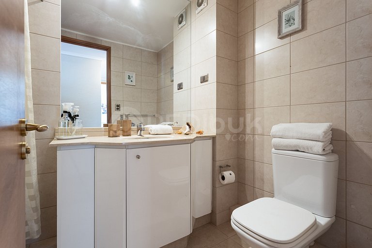 Spacious Apartment with Ocean View in Reñaca