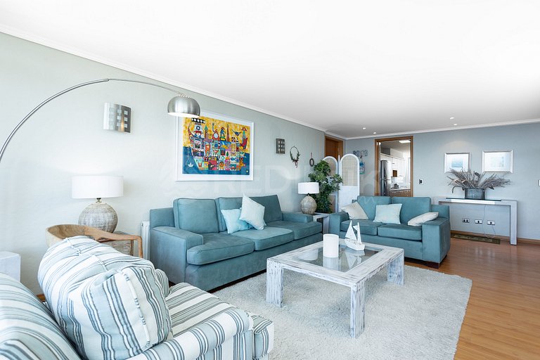 Spacious Apartment with Ocean View in Reñaca