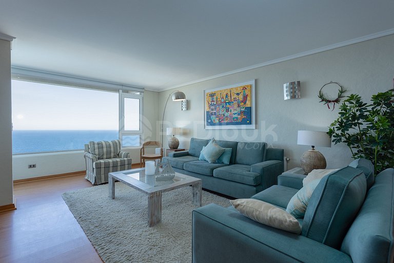 Spacious Apartment with Ocean View in Reñaca