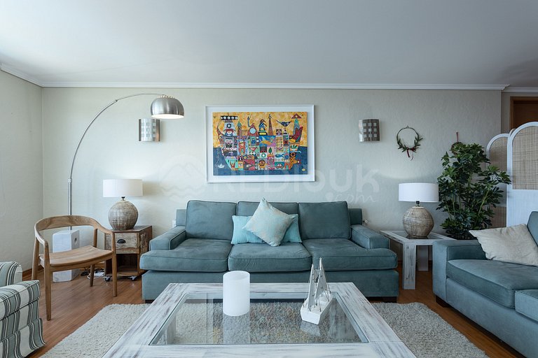 Spacious Apartment with Ocean View in Reñaca