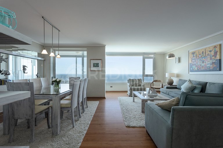 Spacious Apartment with Ocean View in Reñaca