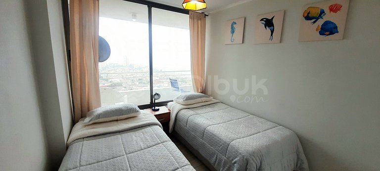 Depto con vista despejada al mar en Concón.