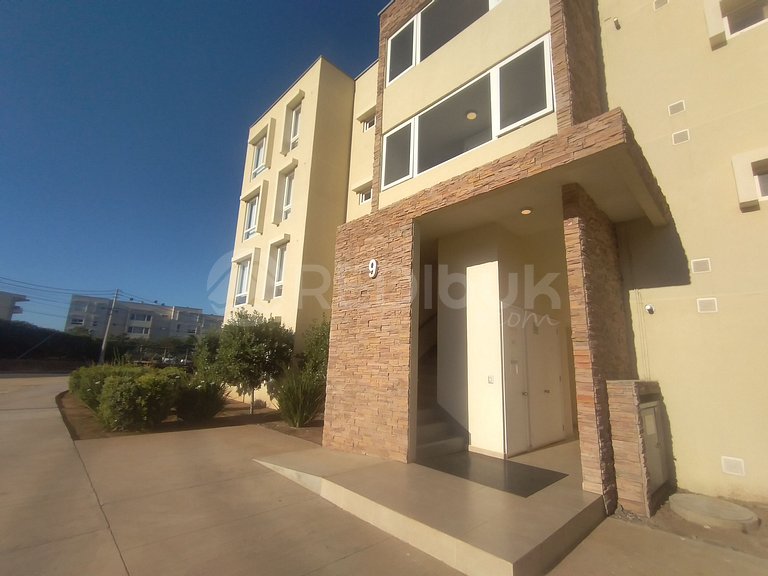 Comfortable and Spacious Apartment in Papudo
