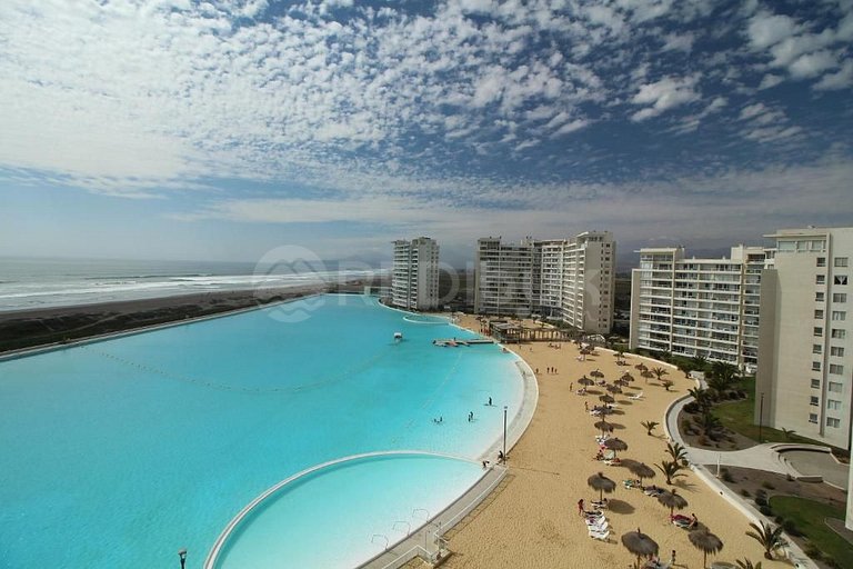 Beautiful apartment on the first line in La Serena.