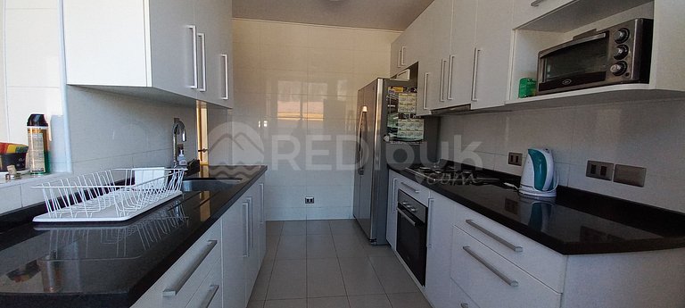 Amplia Casa con buena ubicación en El Canelo