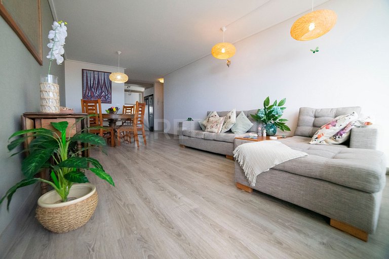Beautiful apartment with ocean views in Concón.
