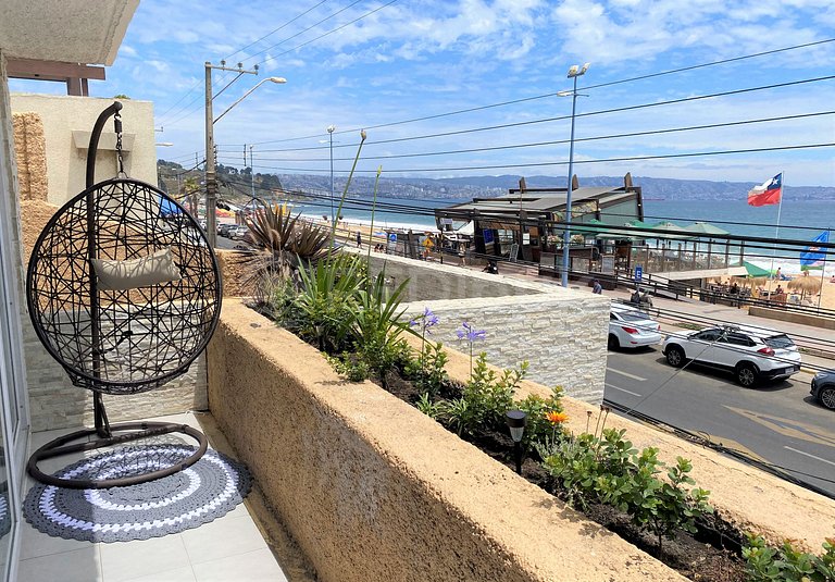 Incomparable apartment in front of the Reñaca beach.