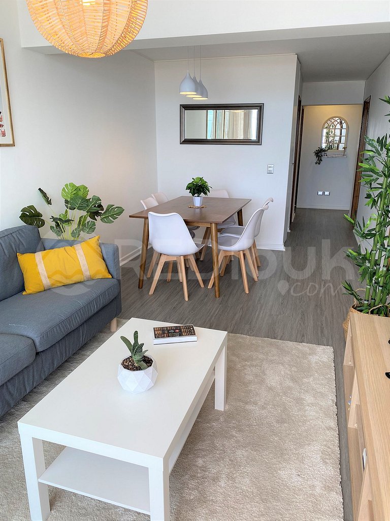 Incomparable apartment in front of the Reñaca beach.
