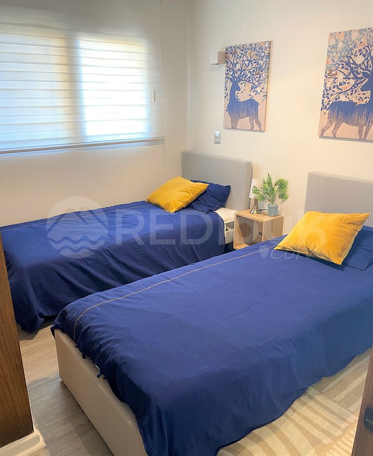Incomparable apartment in front of the Reñaca beach.
