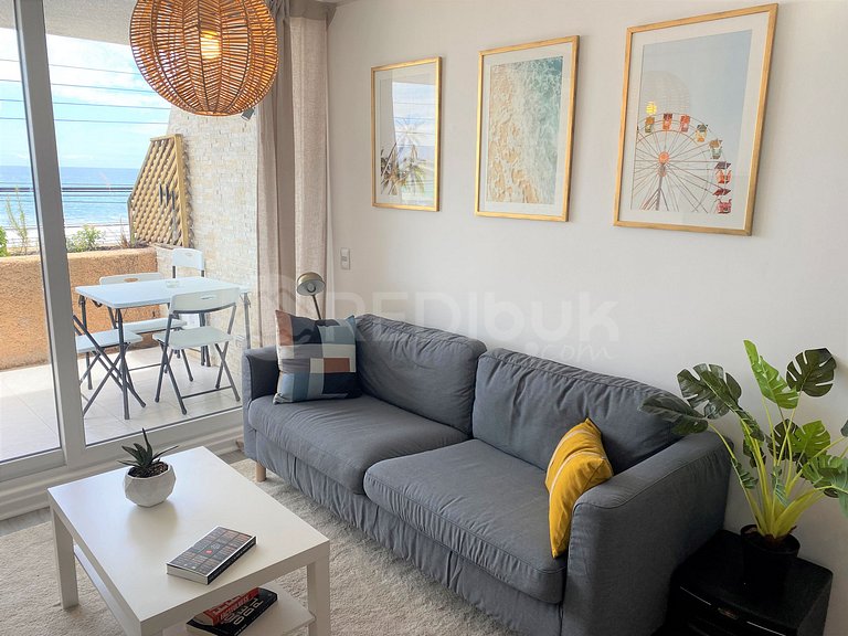 Incomparable apartment in front of the Reñaca beach.