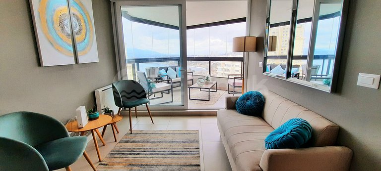 Cozy Apartment with Open View in Concón