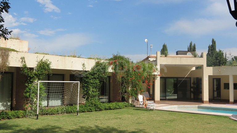 House in Villa Longone with Pool - Wine Route