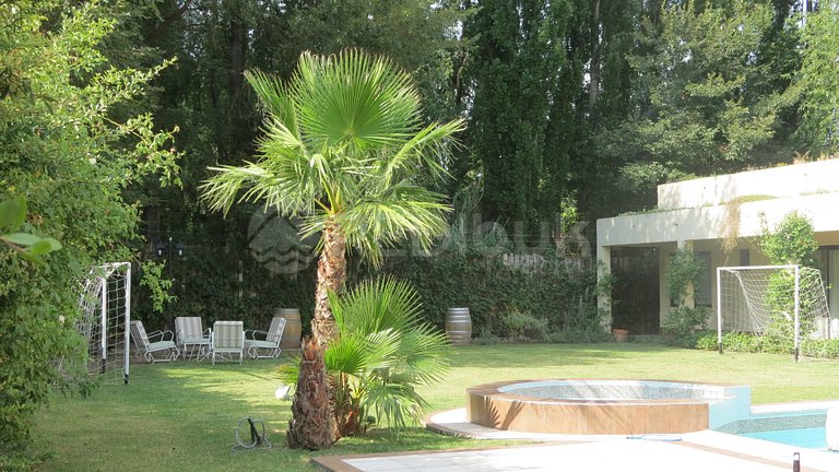 House in Villa Longone with Pool - Wine Route