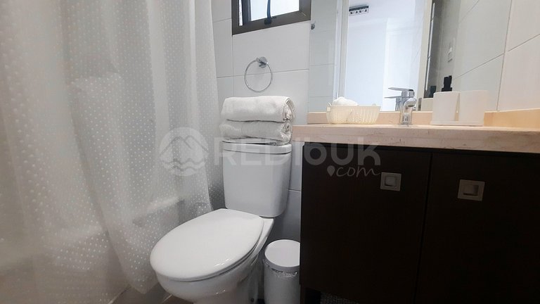 Moderno Departamento con Excelente Ubicación en Las Condes