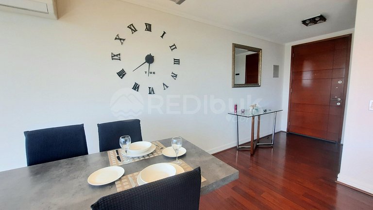 Moderno Departamento con Excelente Ubicación en Las Condes