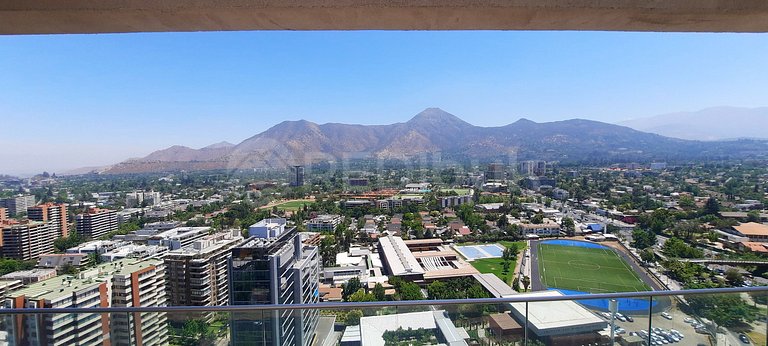 Moderno Departamento con Excelente Ubicación en Las Condes