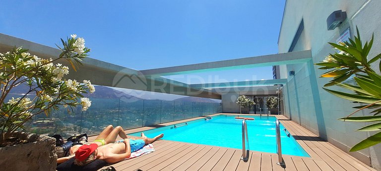 Moderno Departamento con Excelente Ubicación en Las Condes