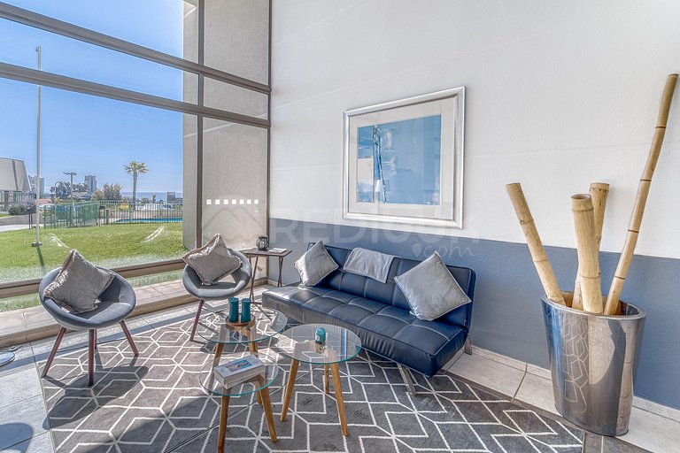 Apartment with a clear view of the sea in Concón.