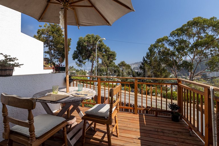Comfortable House with Exceptional Location in Reñaca