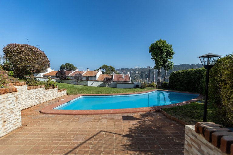Comfortable House with Exceptional Location in Reñaca