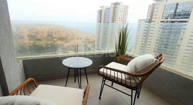Unbeatable apartment overlooking the dunes and the sea.